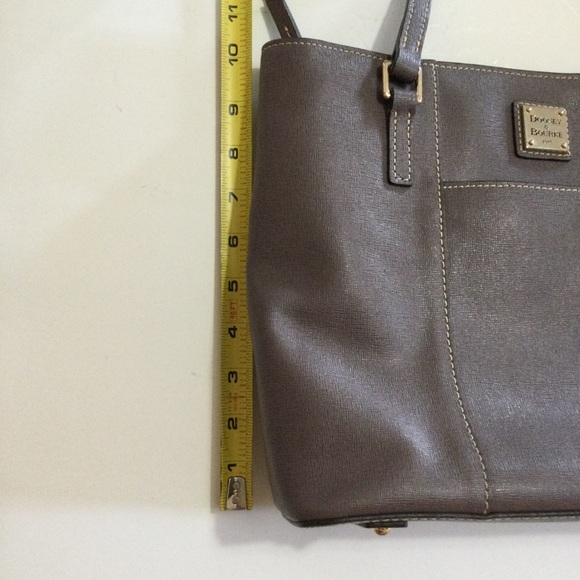 Dooney and Bourke gray Leather Zipper top Closure Shoulder Handbag - Picture 15 of 15